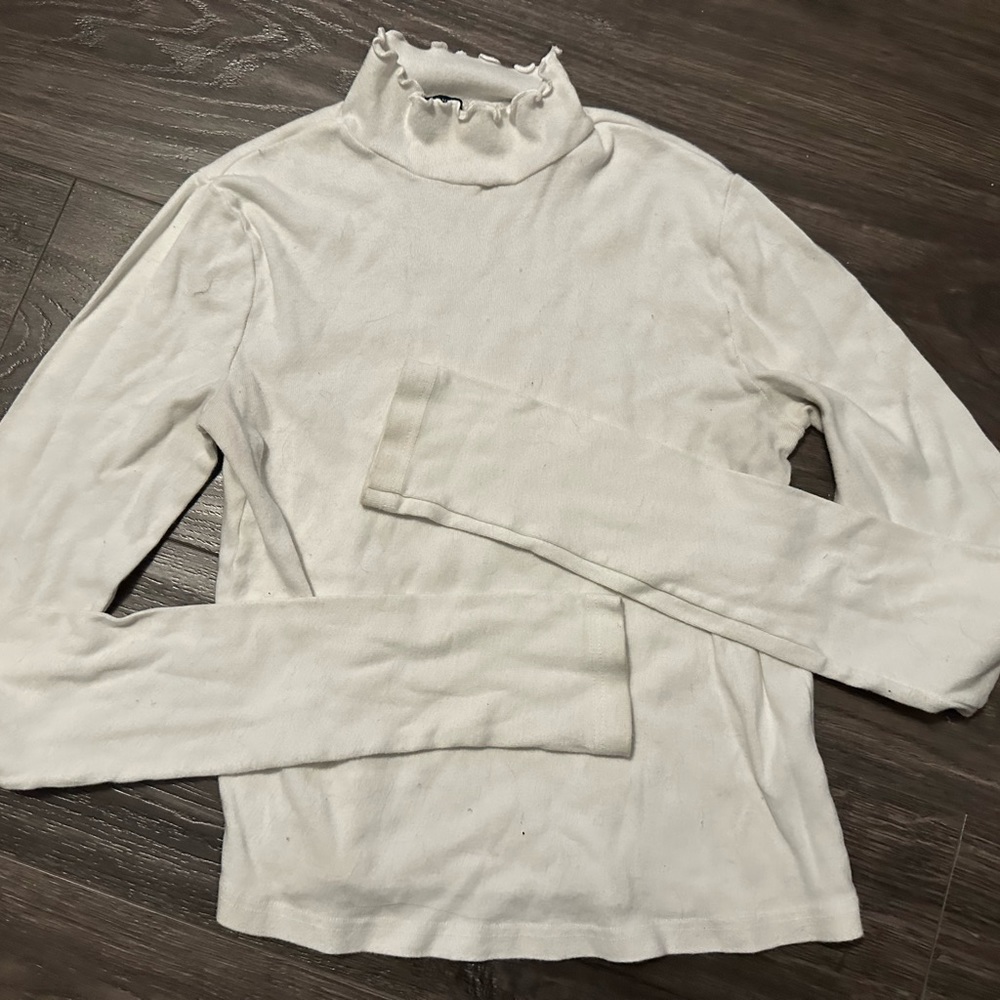 Brandy Melville long sleeve